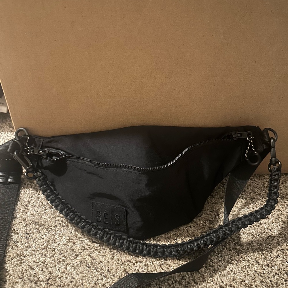 Beís Black Bag